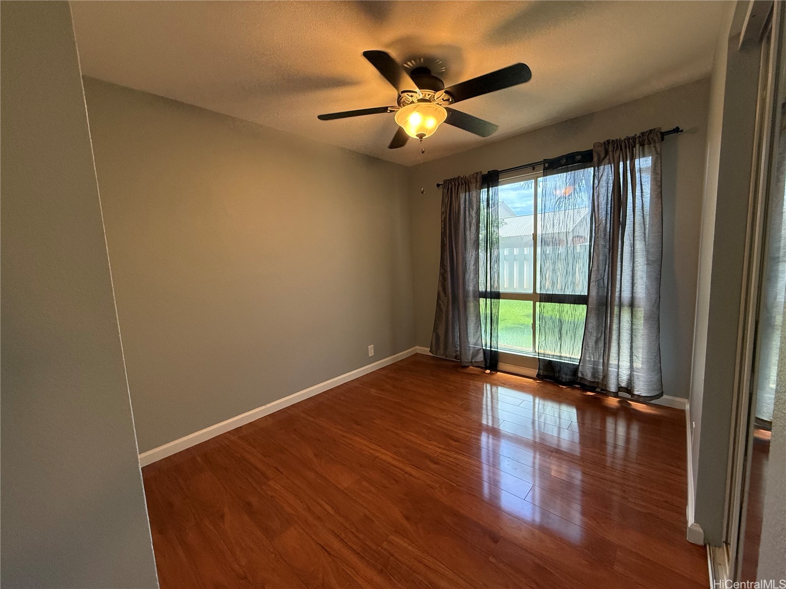 91-1489 Kaieleele Street