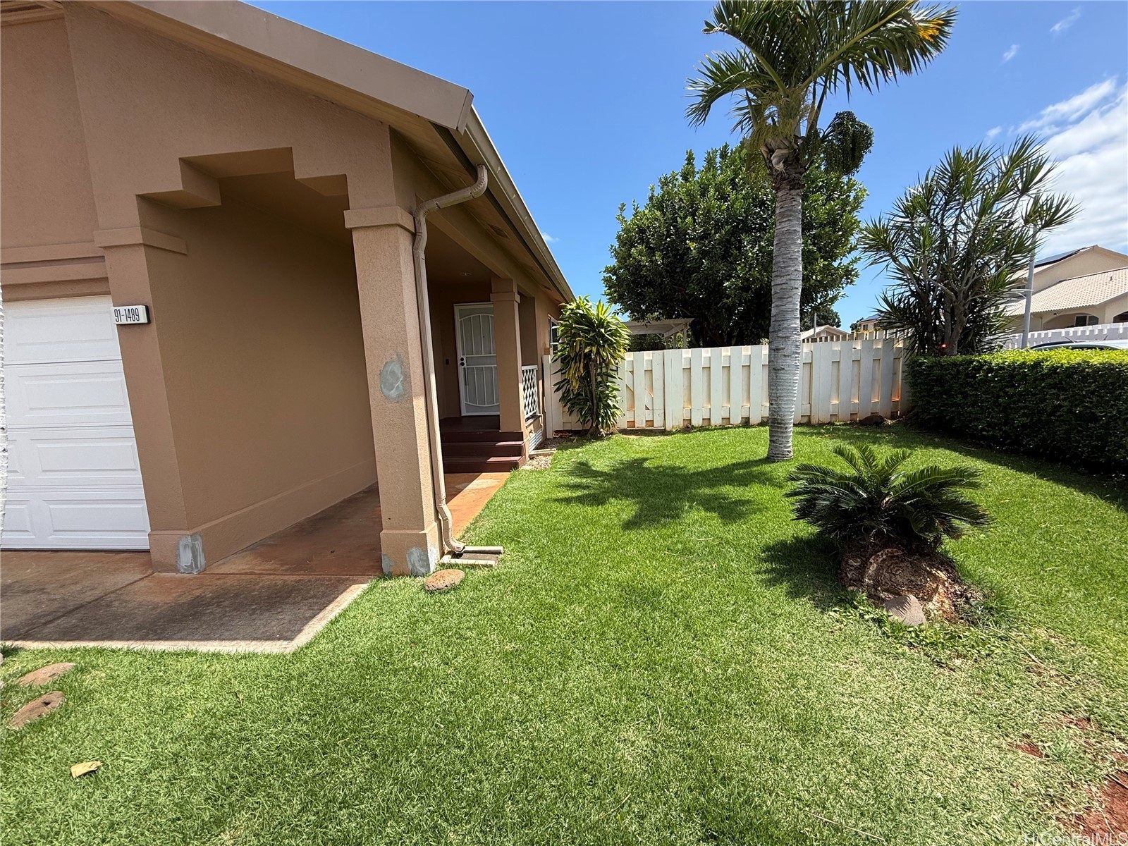 91-1489 Kaieleele Street