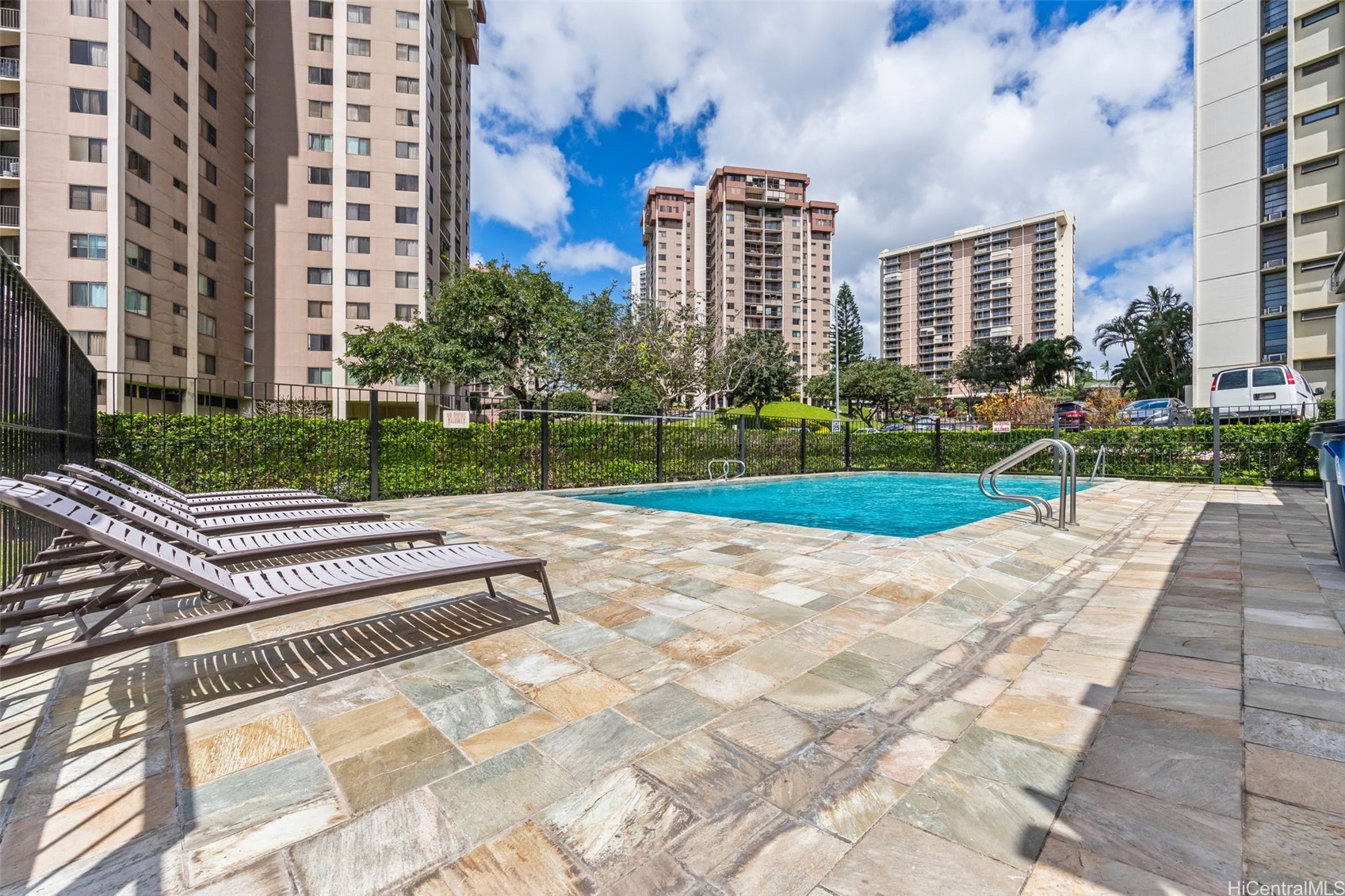 98-500 Koauka Loop 14A