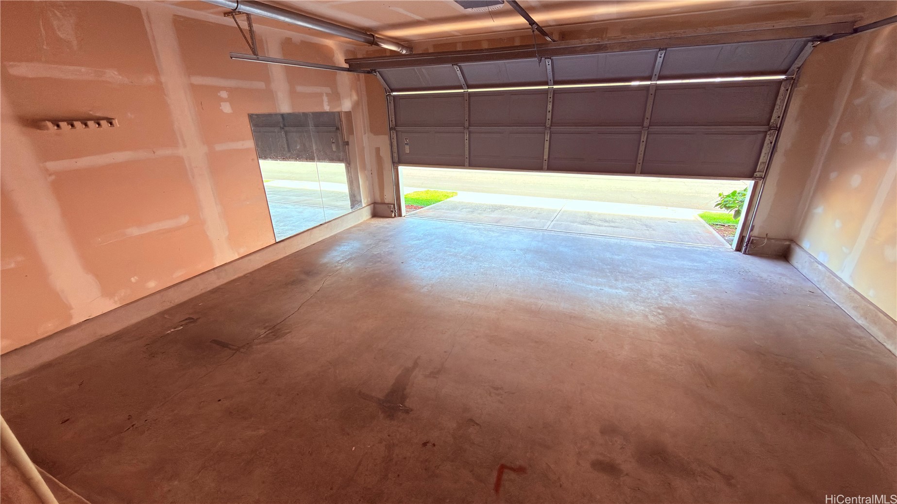 91-1031 Kaimalie Street 4T2