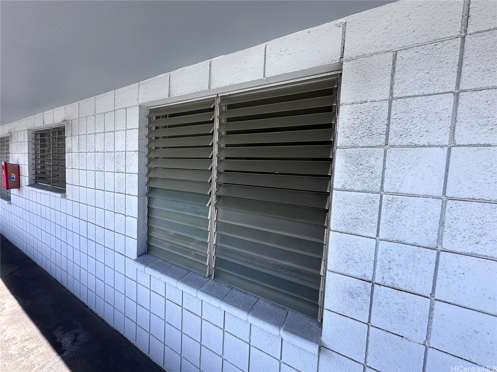 1920 Young Street 14