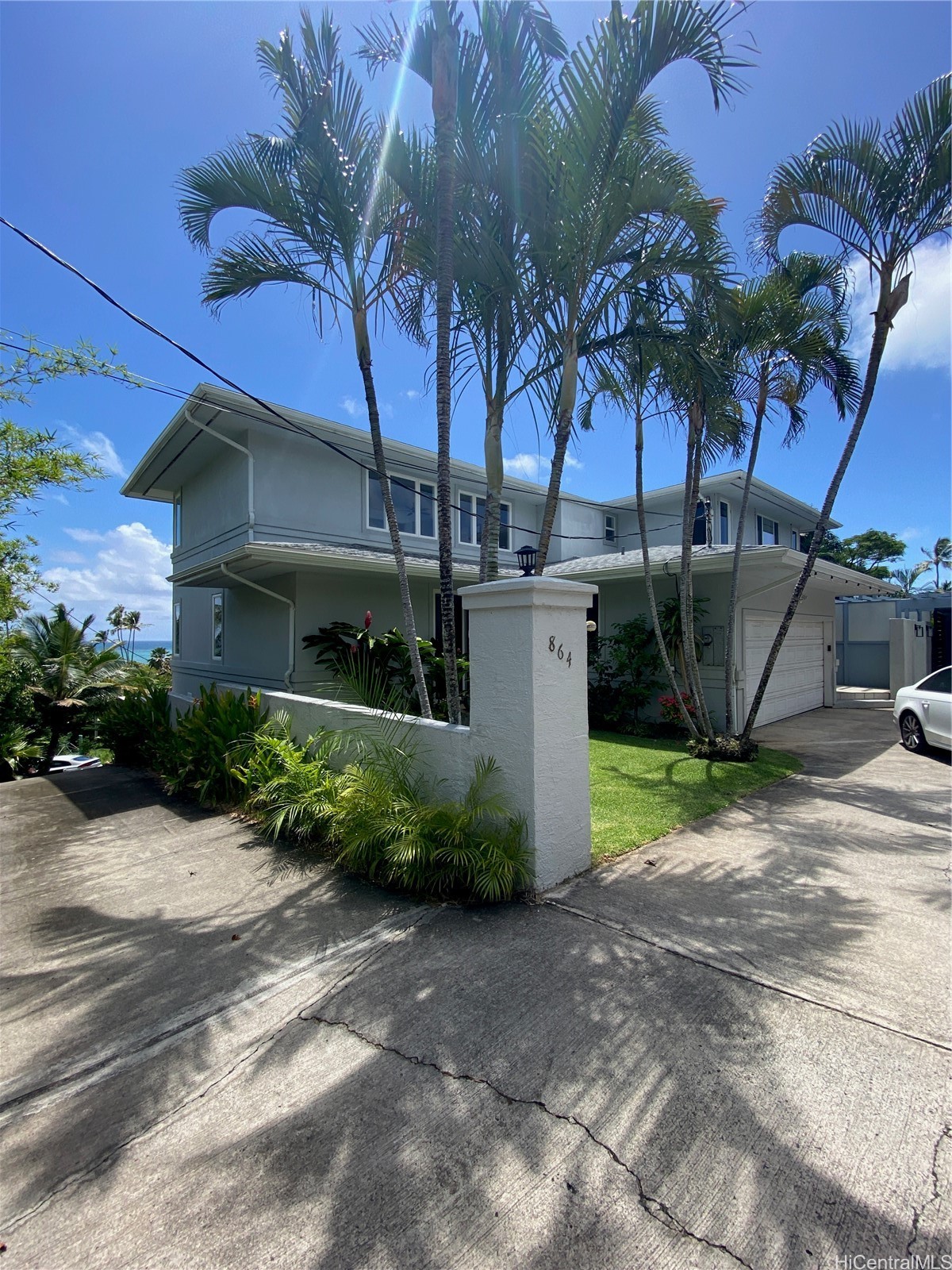 864 Aalapapa Drive Right
