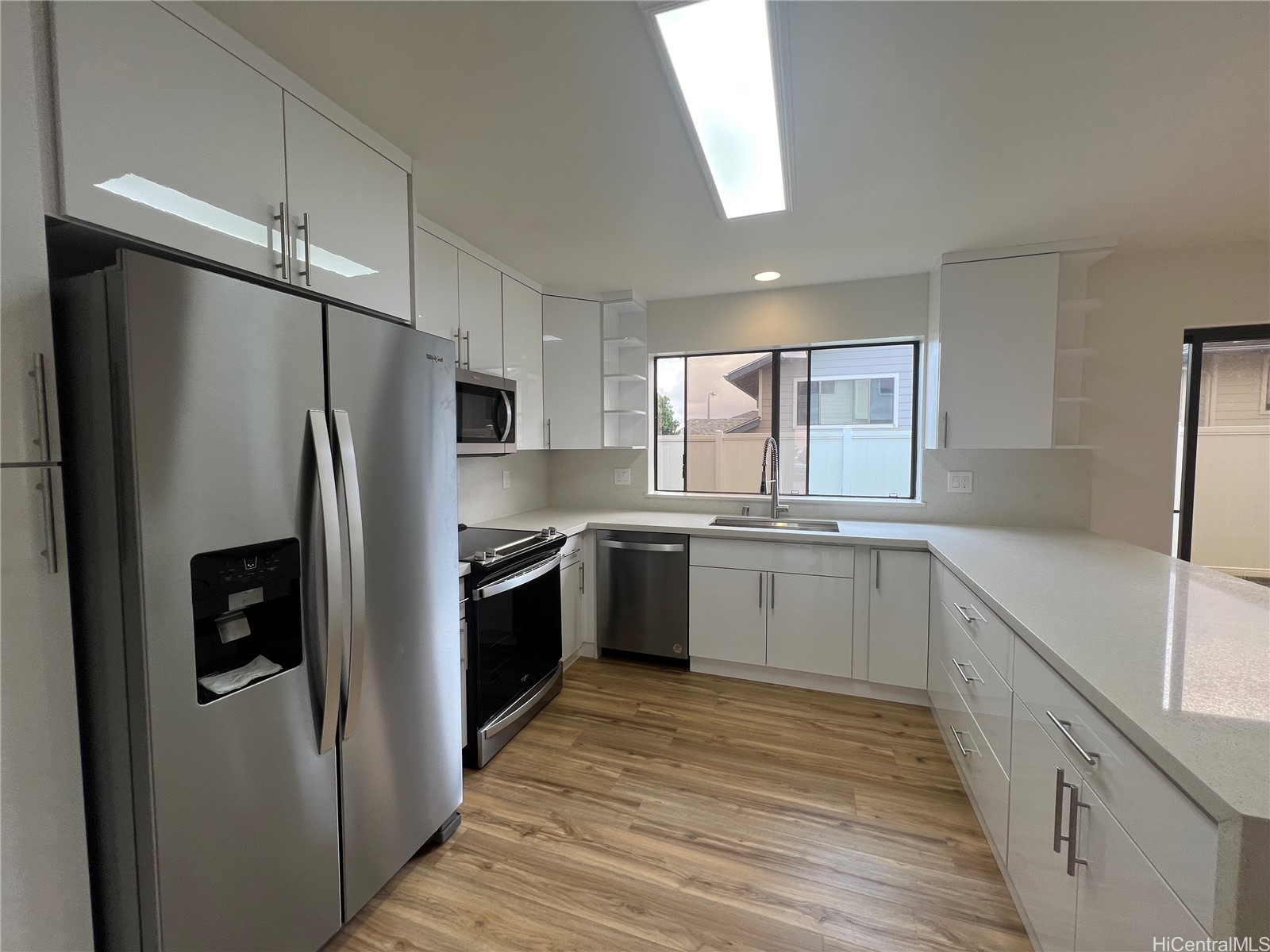 95-208 Mahelu Place