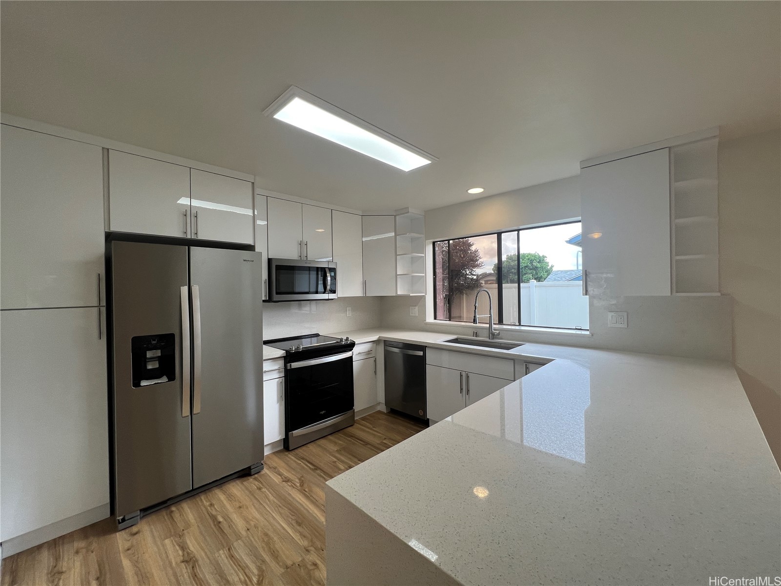95-208 Mahelu Place