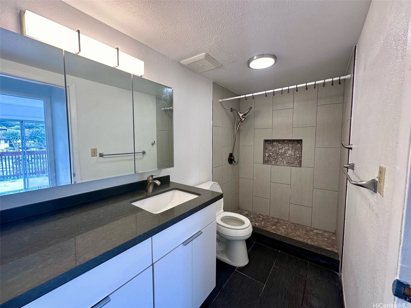 98-615 Kilinoe Street 6B1