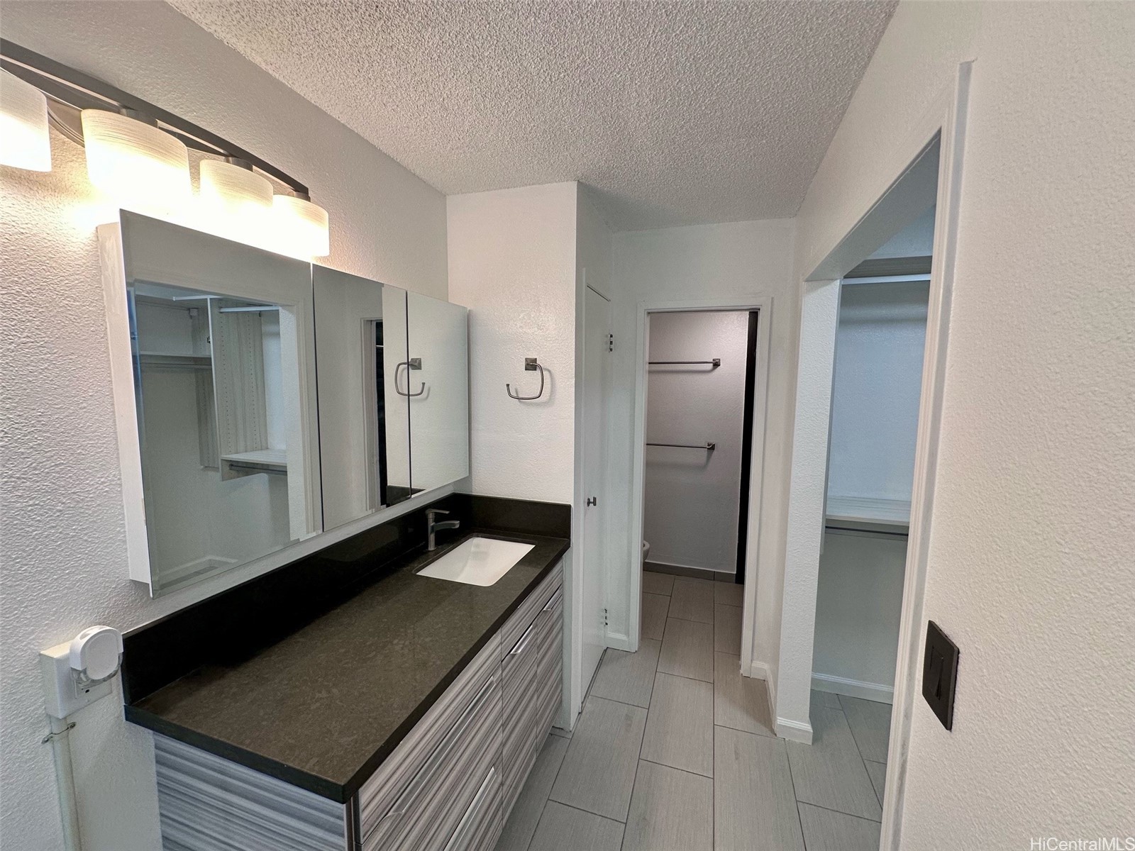 98-615 Kilinoe Street 6B1