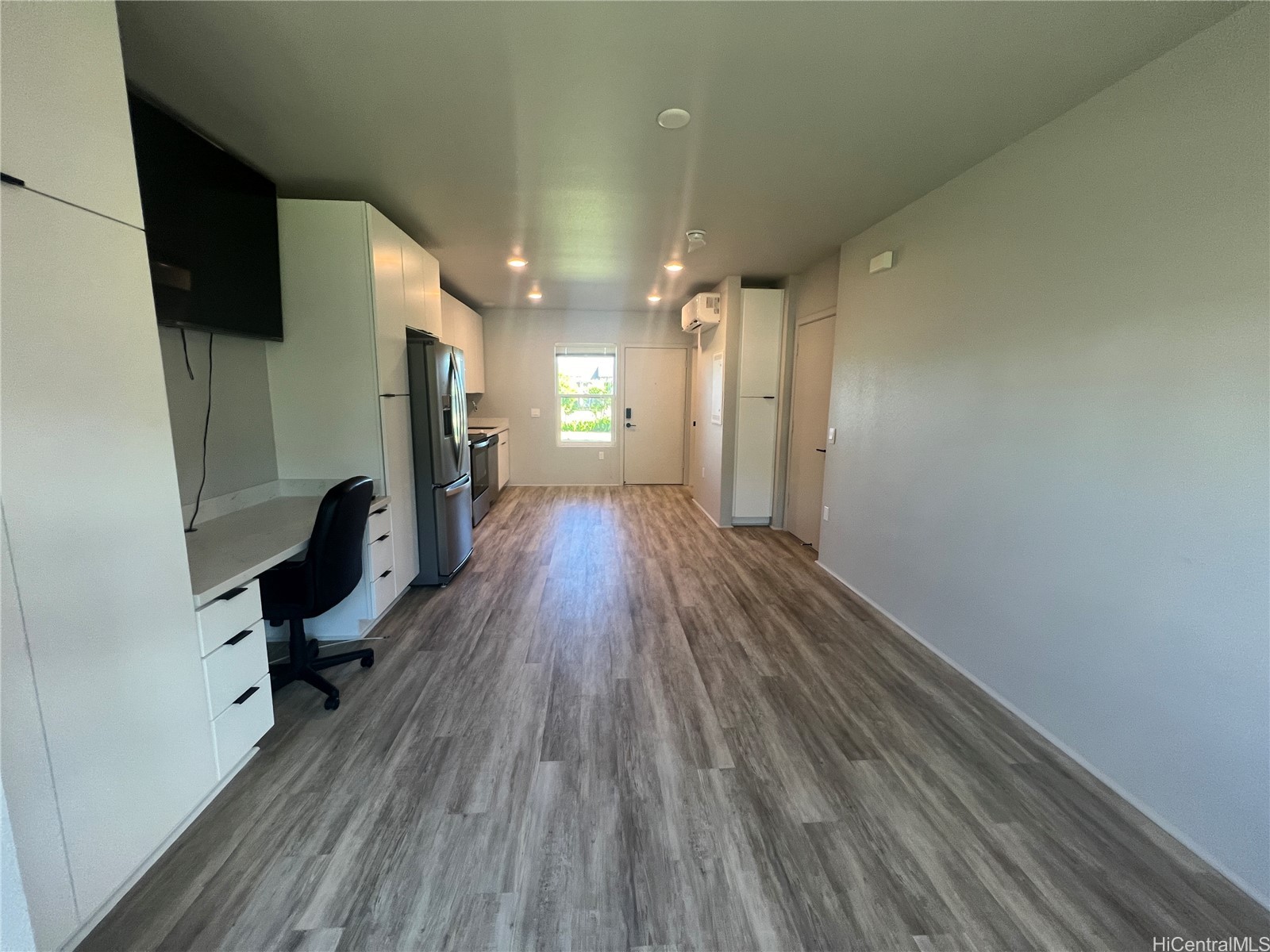 91-3575 Kamolehonua Street 1405