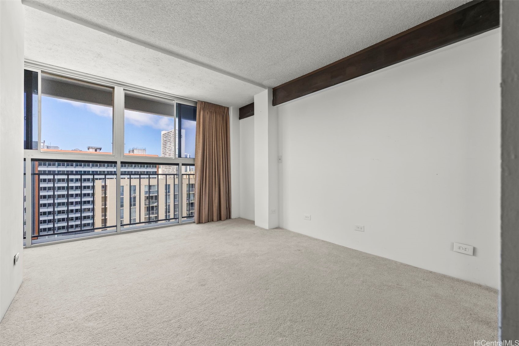 1621 Date Street 1001