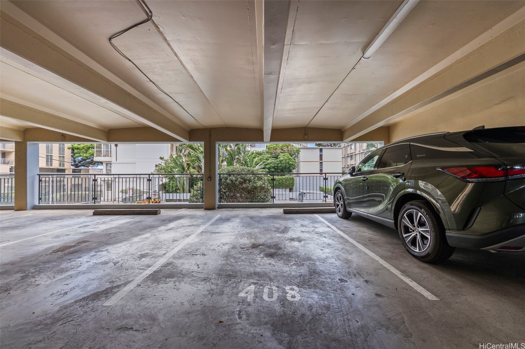 1621 Date Street 1001