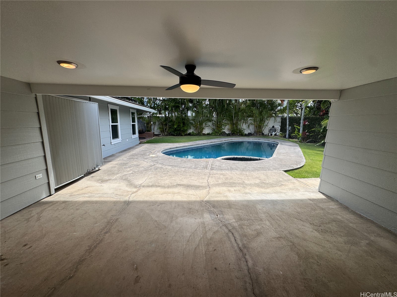 279 Hamakua Drive