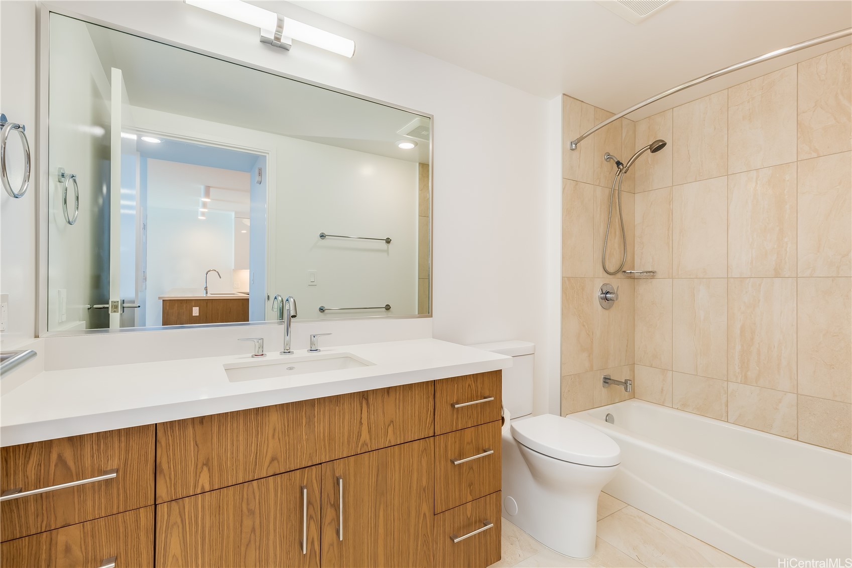 629 Keeaumoku Street 1208