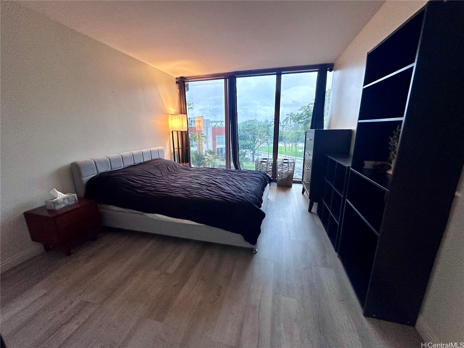 415 South Street 302