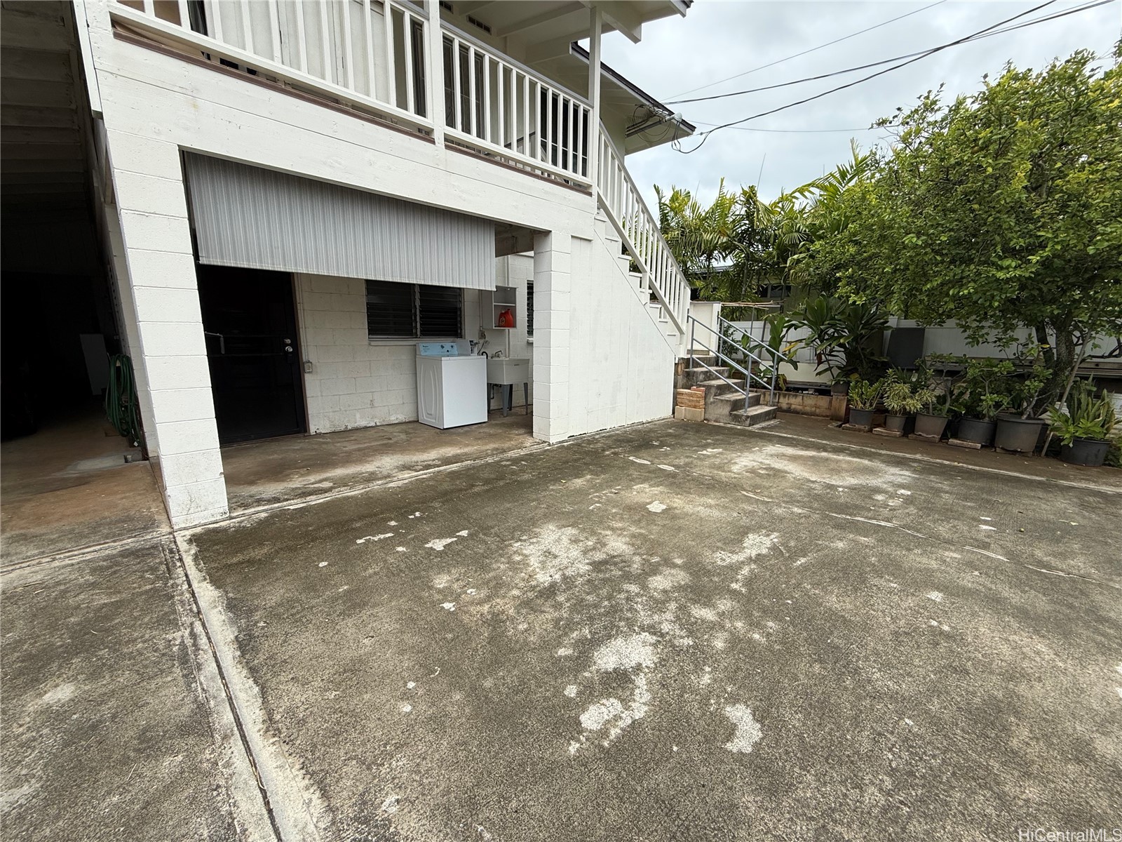 234 Oneawa Street B
