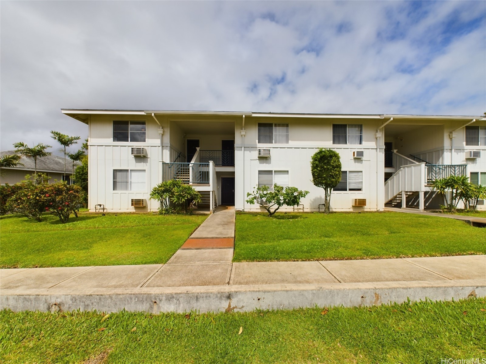 95-1039 Kaapeha Street 240