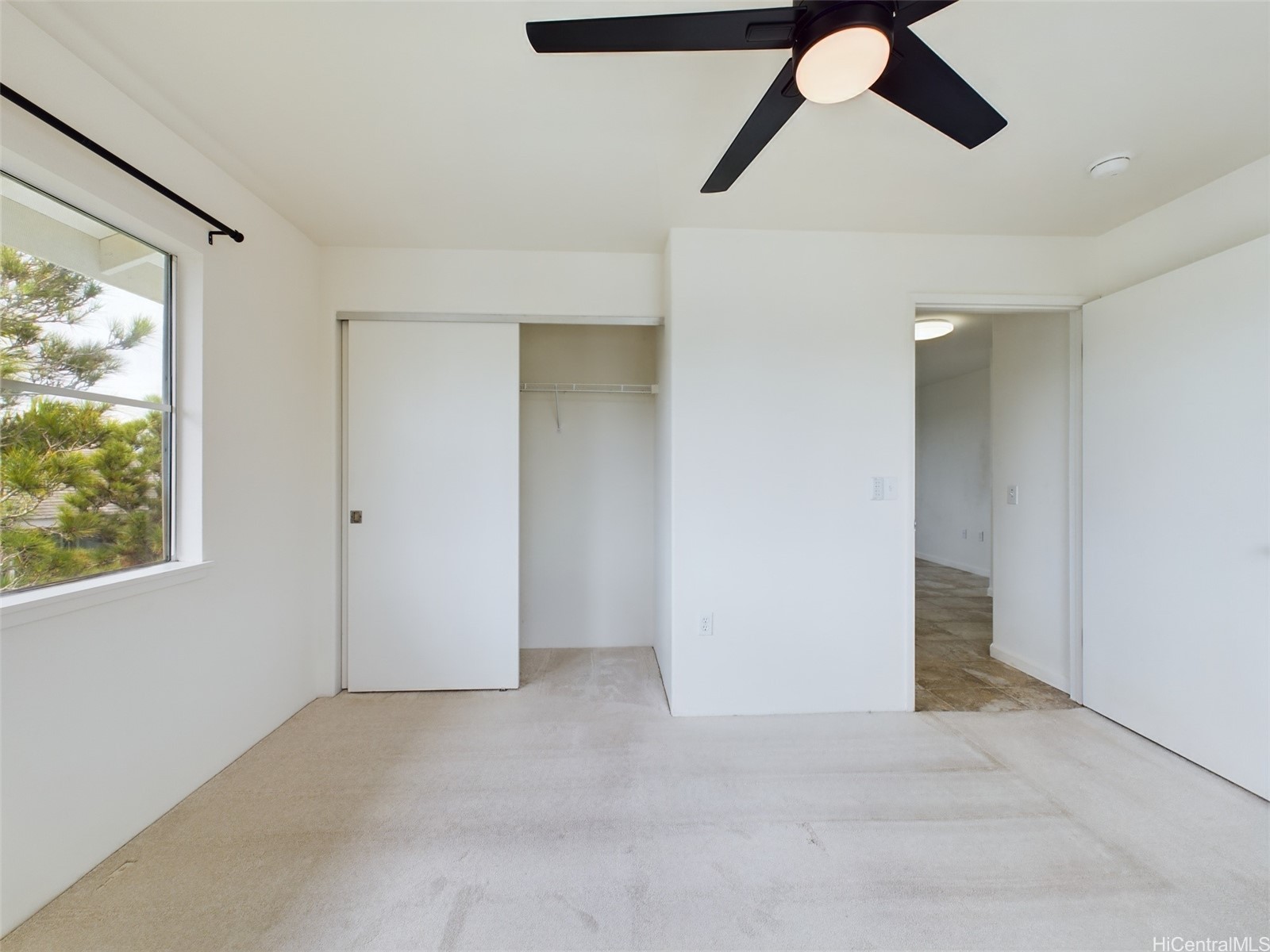 95-1039 Kaapeha Street 240