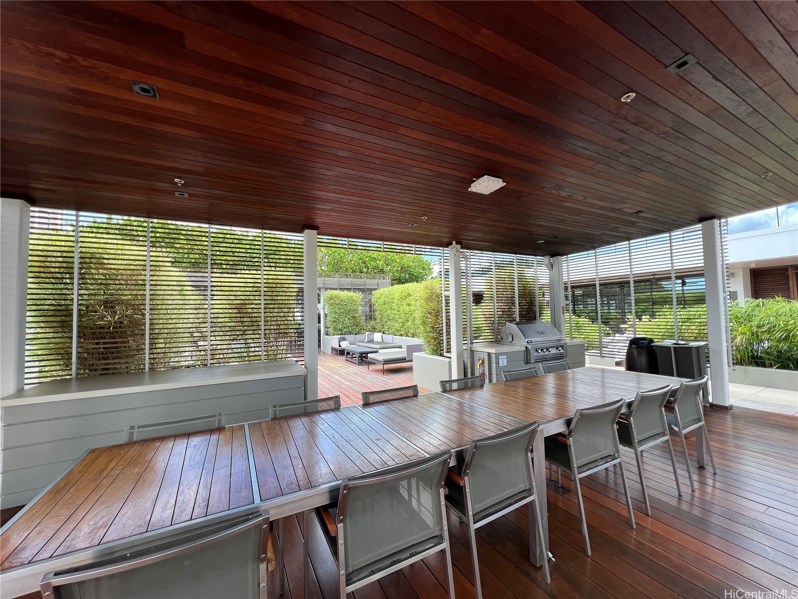 888 Kapiolani Boulevard 3712
