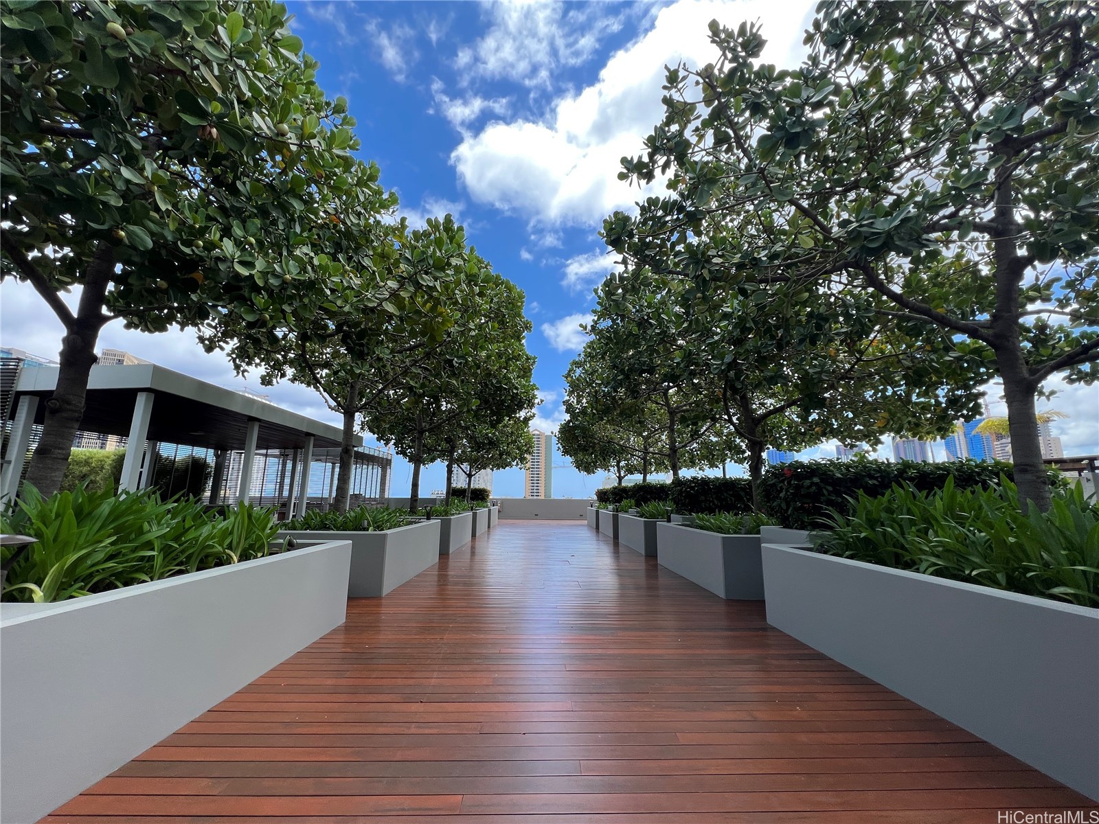 888 Kapiolani Boulevard 3712