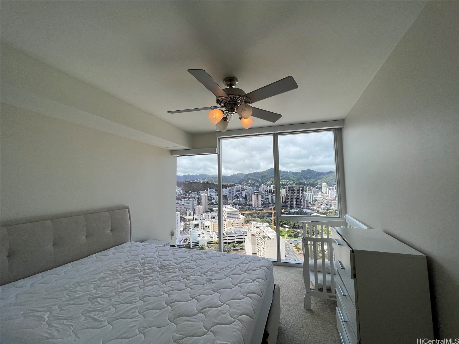 888 Kapiolani Boulevard 3712
