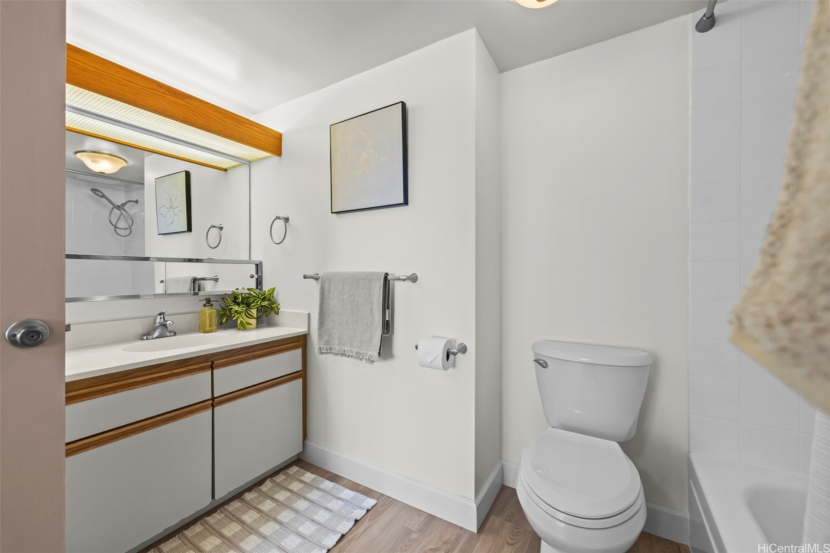 876 Curtis Street Unit: 96813