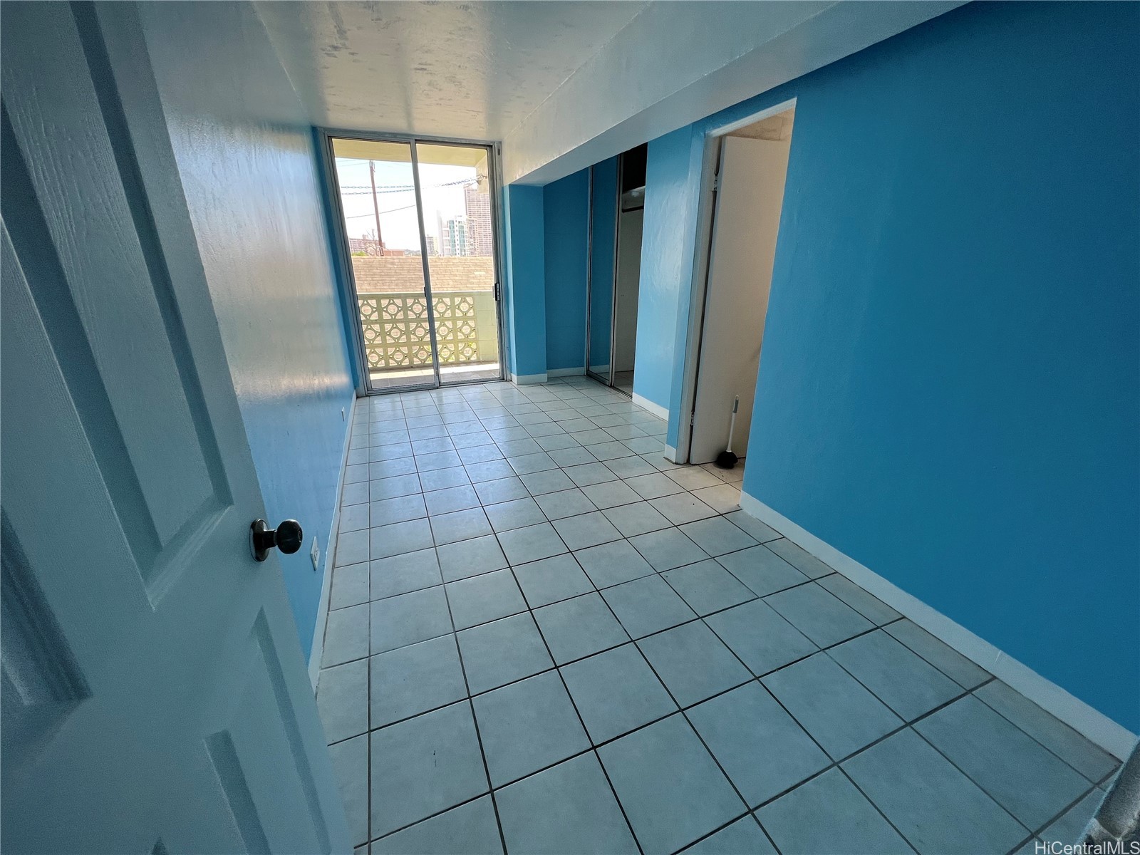 2120 Fern Street 203