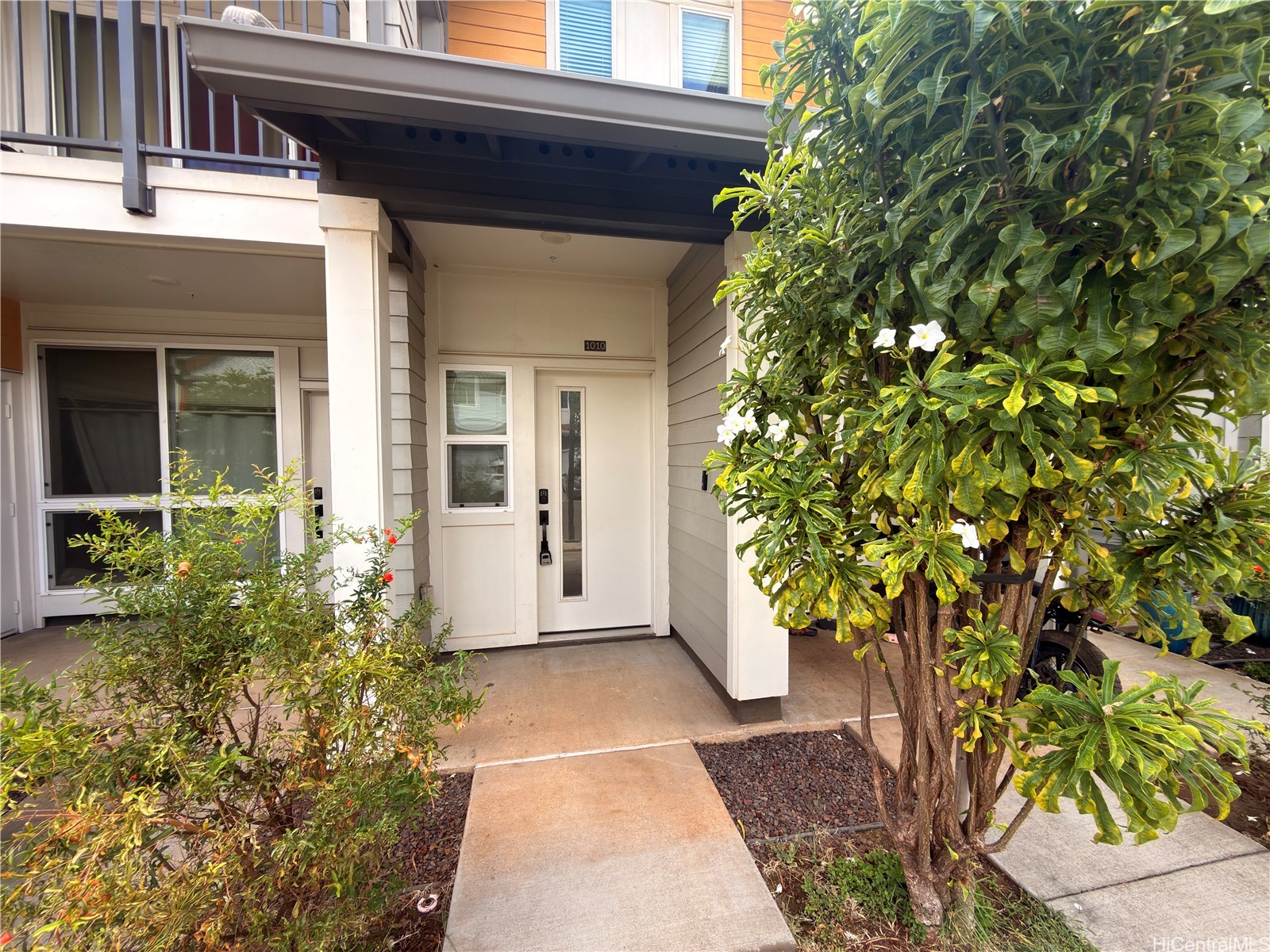 91-3475 Nana Hope Street 1010