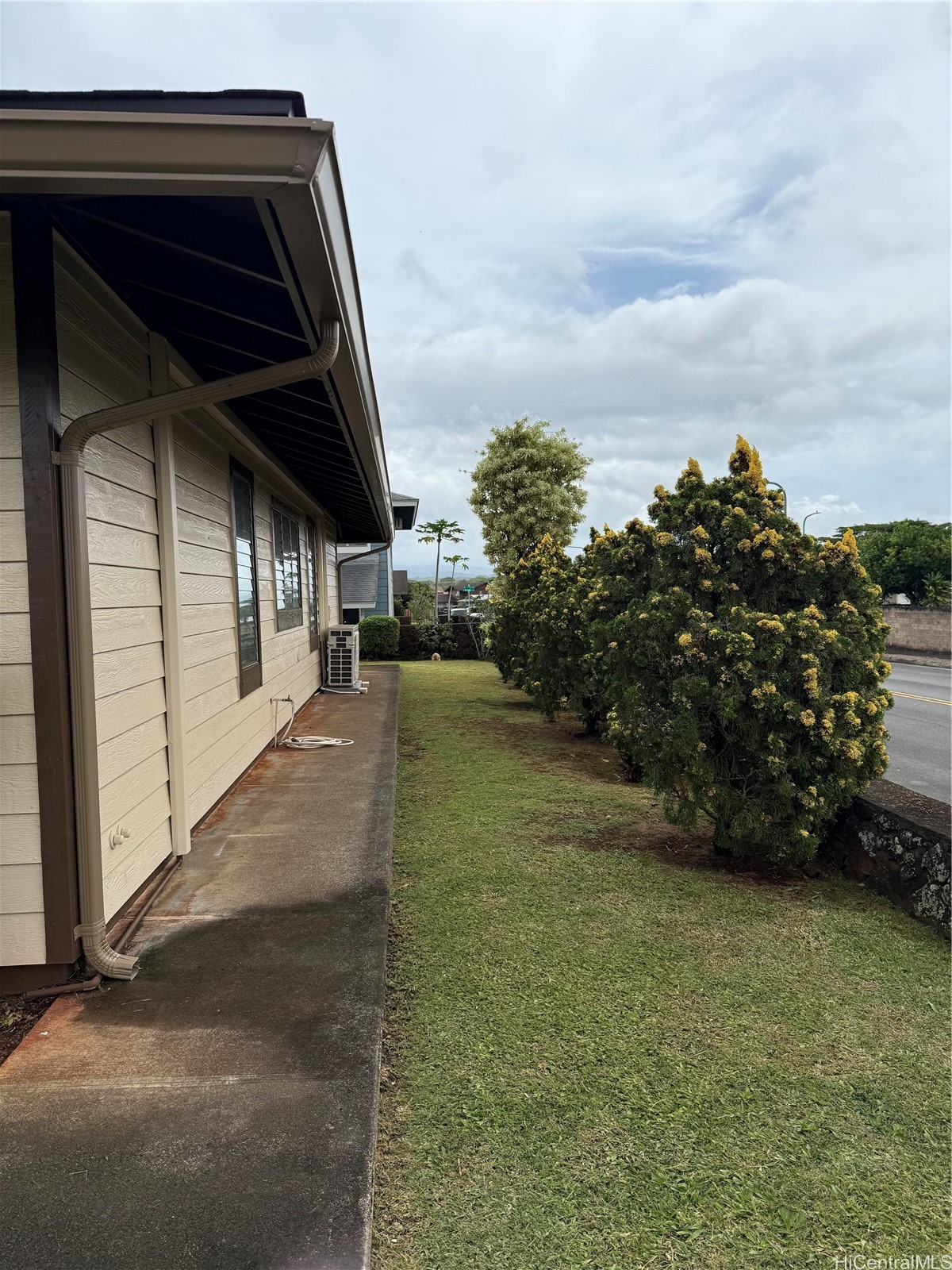 95-635 Alohilani Street