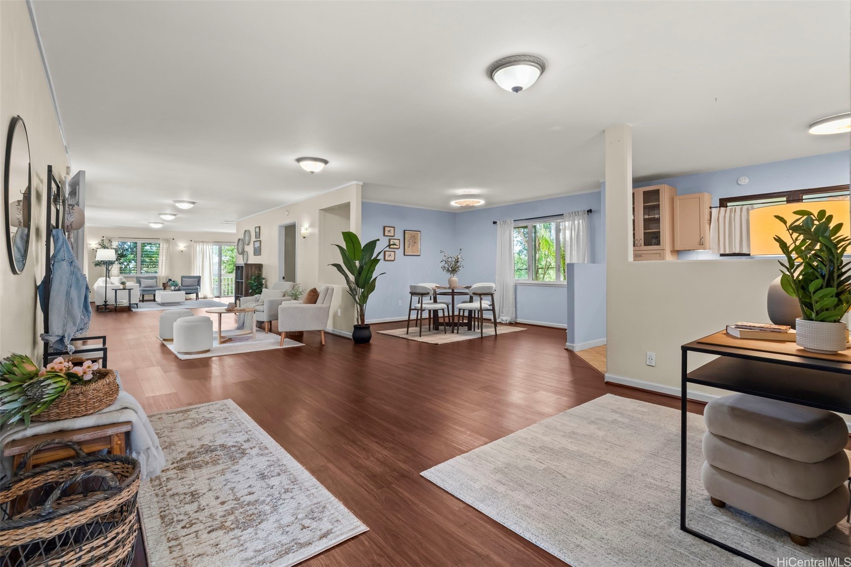 11 Haumalu Place