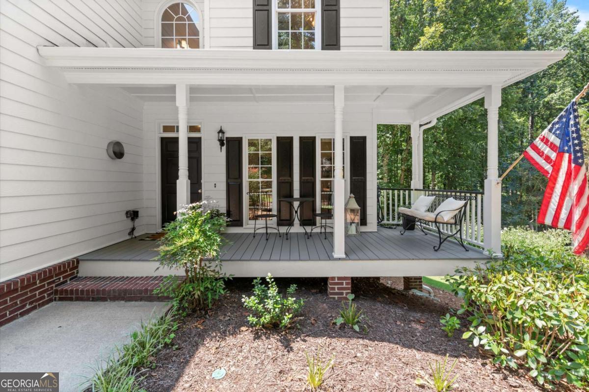313 Thorntree Lane