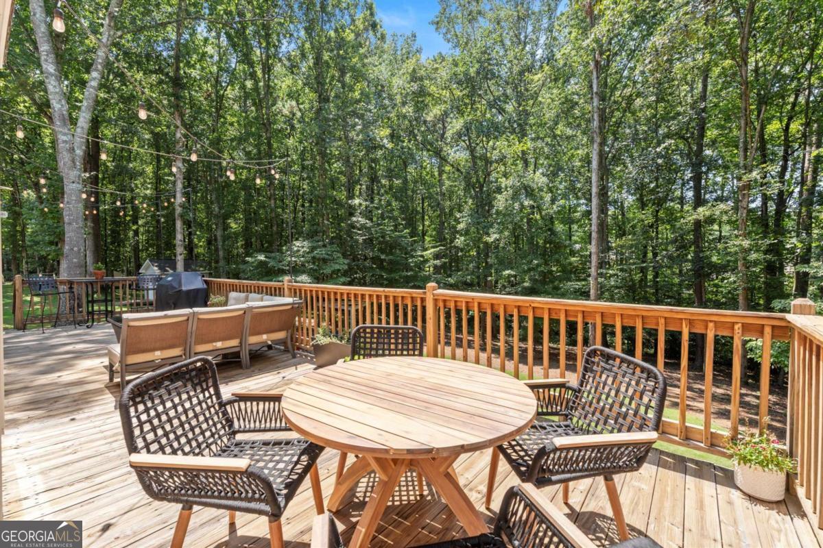 313 Thorntree Lane