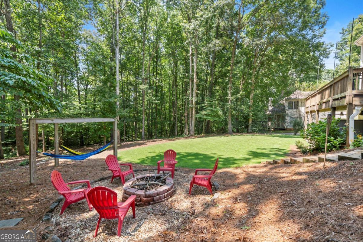 313 Thorntree Lane