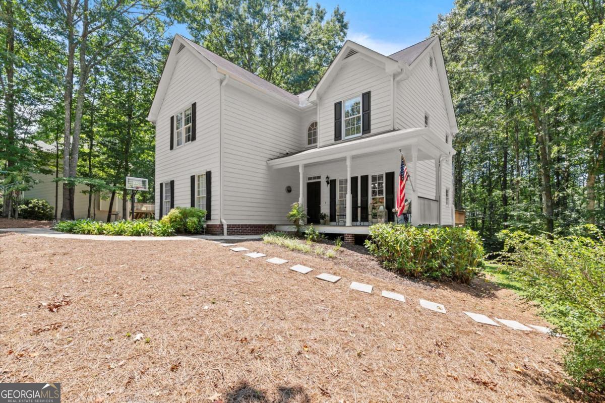 313 Thorntree Lane