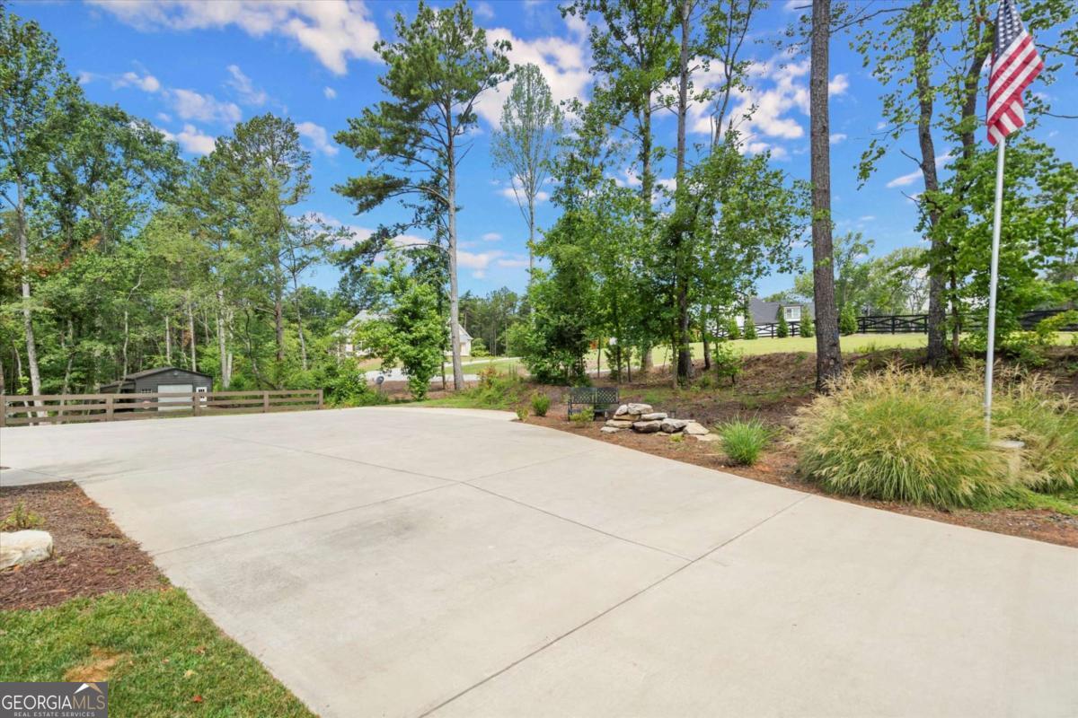 4635 Yellow Creek Road