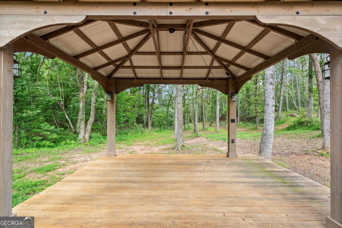 4635 Yellow Creek Road