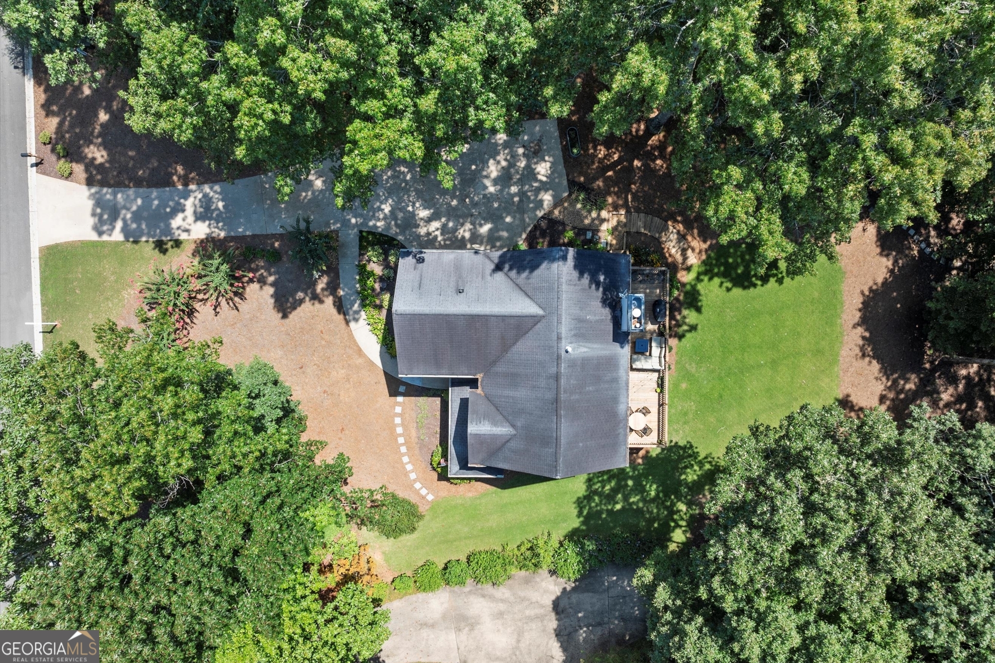 313 Thorntree Lane