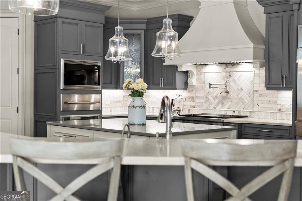 285 Traditions Drive