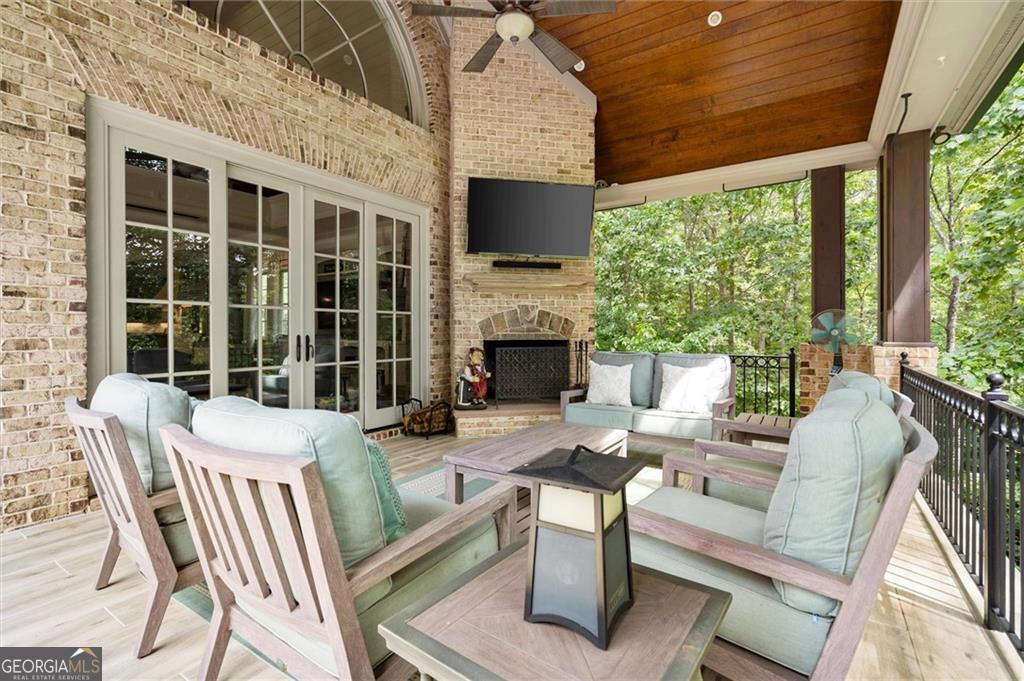 285 Traditions Drive