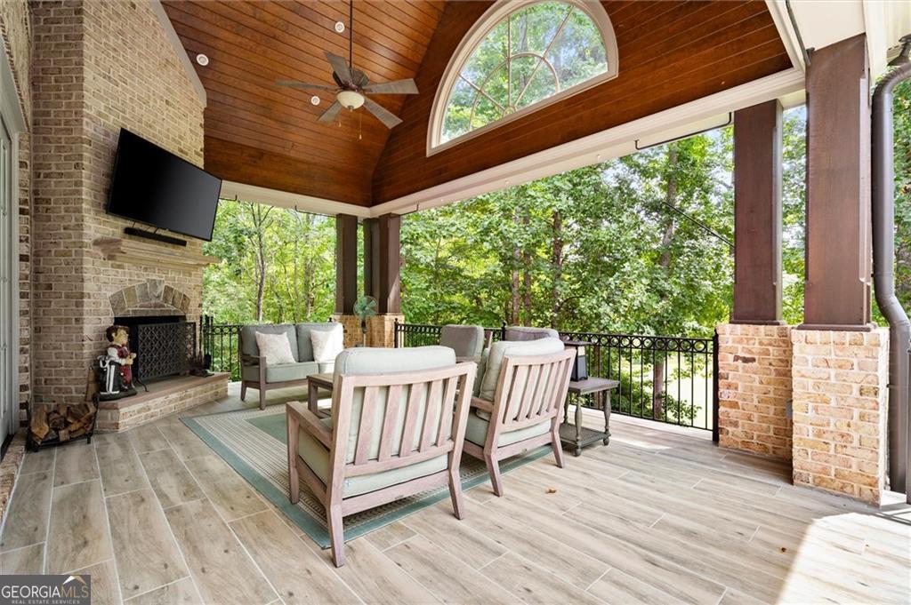 285 Traditions Drive