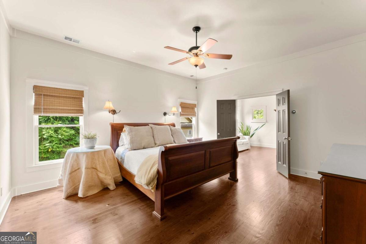 487 Carmichael Circle