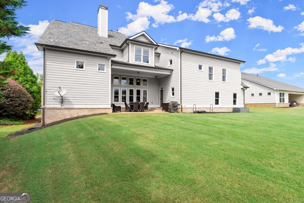 487 Carmichael Circle