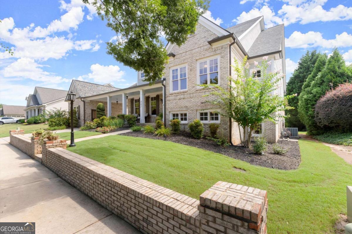 487 Carmichael Circle