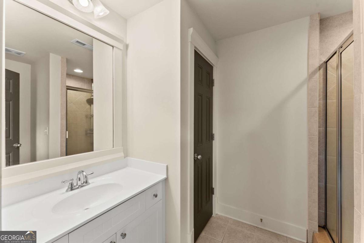 487 Carmichael Circle