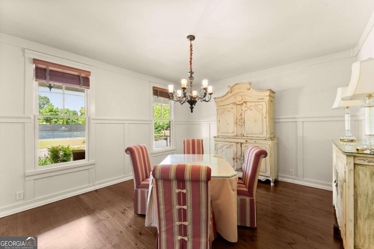 487 Carmichael Circle