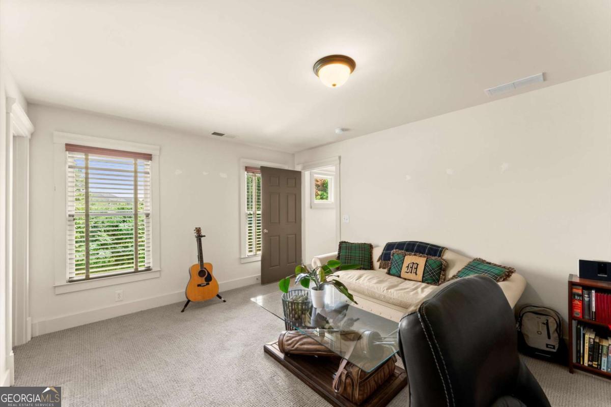 487 Carmichael Circle