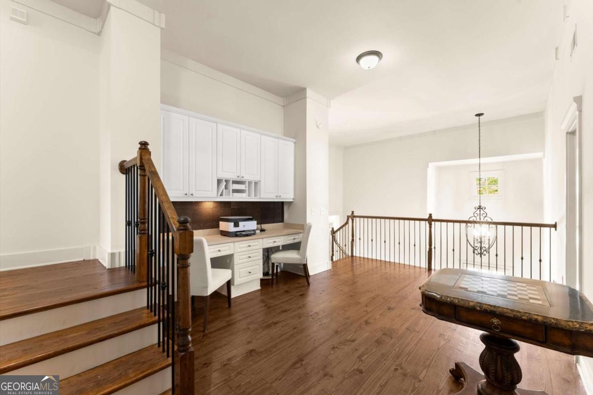 487 Carmichael Circle