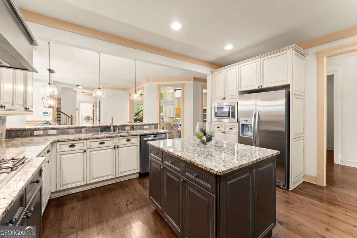 487 Carmichael Circle