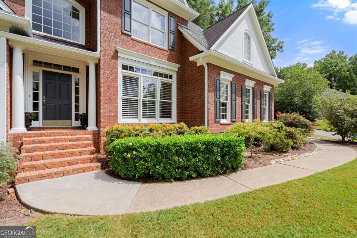 201 Devonshire Court