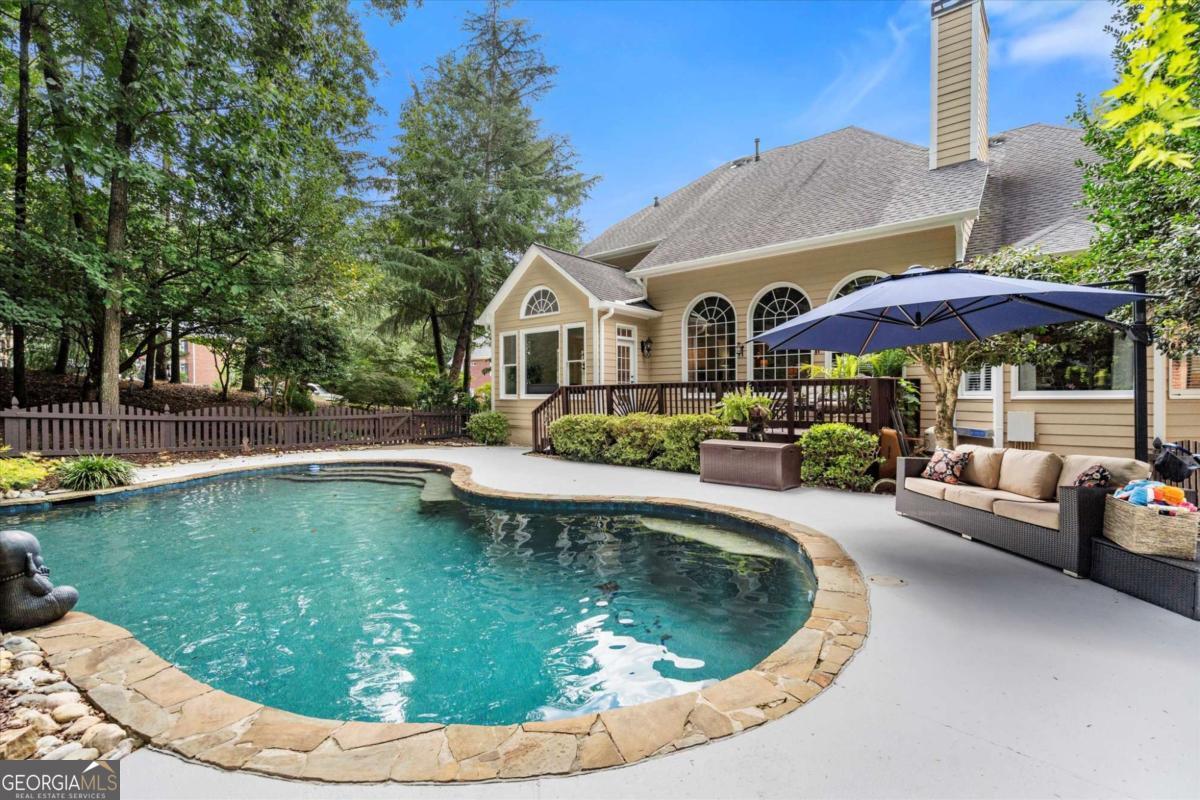 201 Devonshire Court