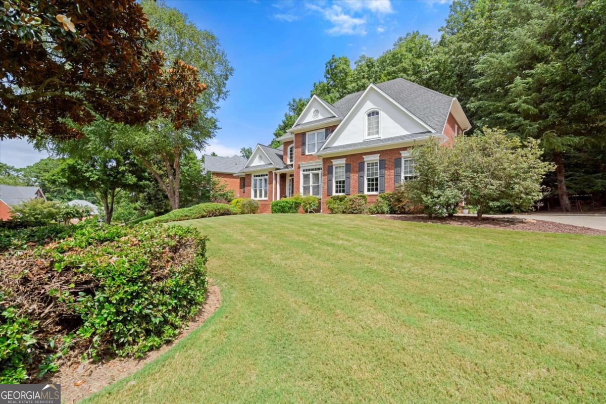 201 Devonshire Court