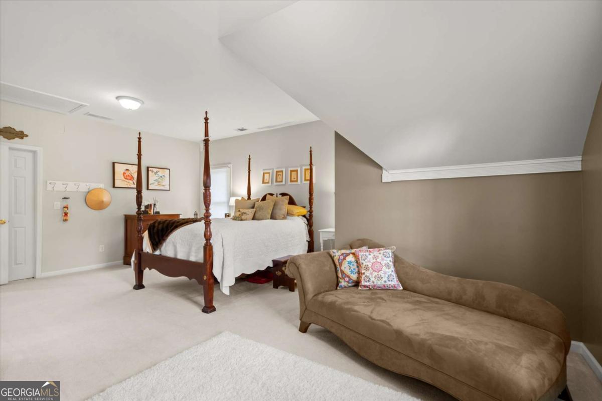 201 Devonshire Court