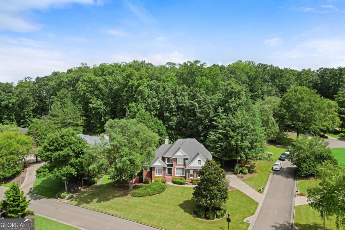 201 Devonshire Court